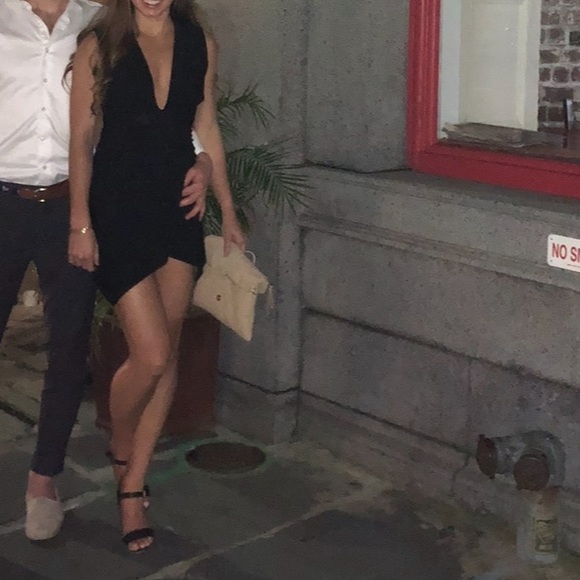 PrettyLittleThing Black Plunge Pointy Hem Wrap Bodycon Dress - size 0 (XS) - Picture 7 of 8